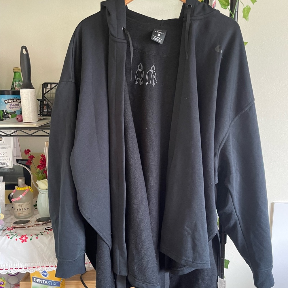 Nike kimono